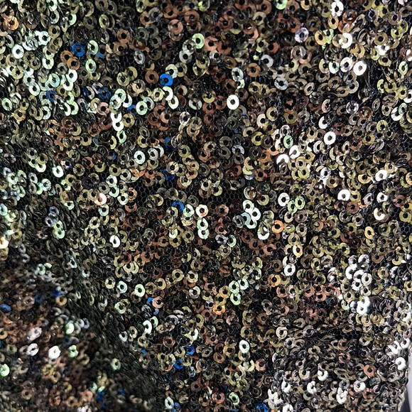 Black Top with Gold Sequin Short Sleeves - Picture 4 of 6